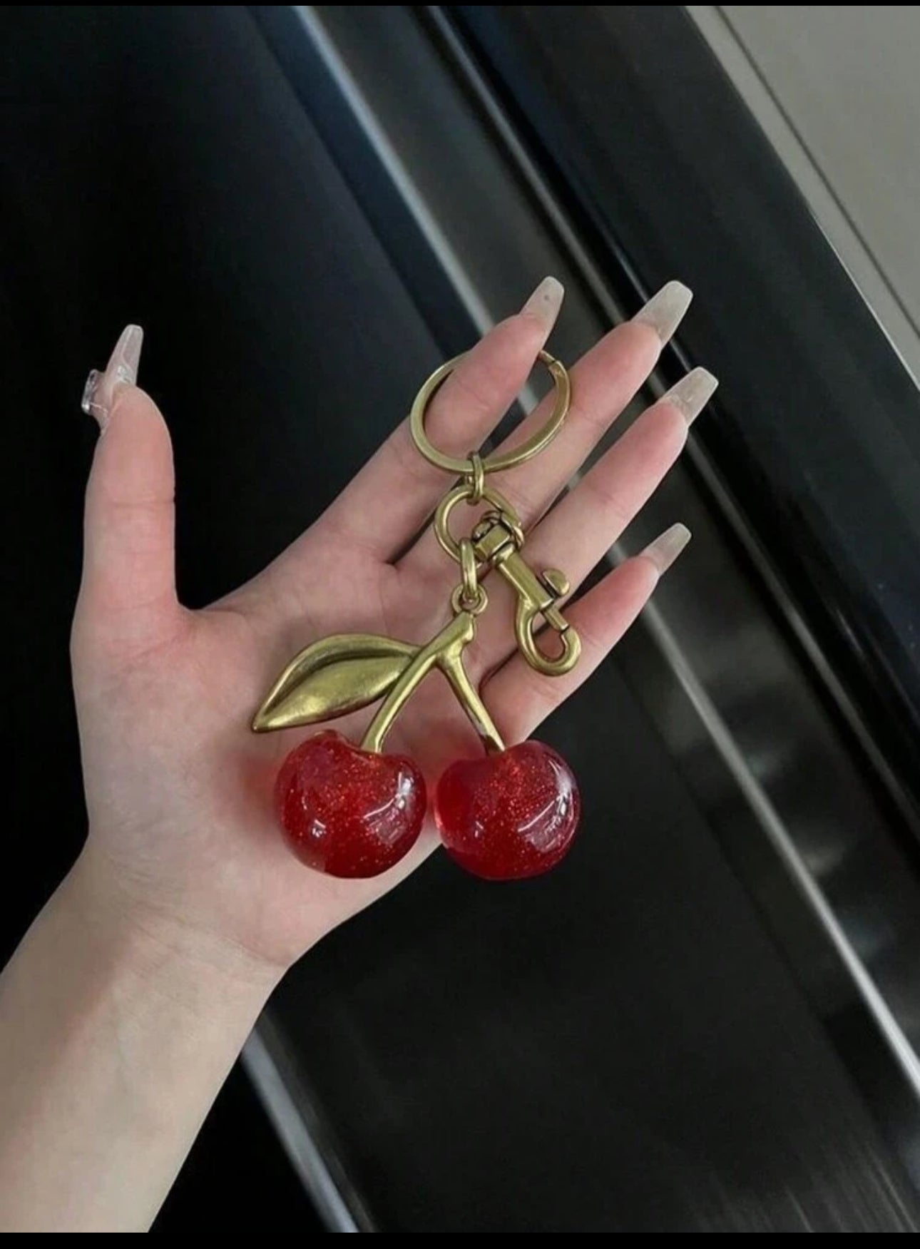 LLAVERO DE CEREZA